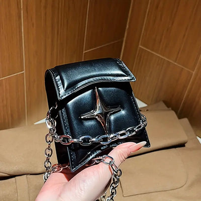 METAL STAR SHOULDER BAG