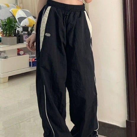 'Y2K' PARACHUTE PANTS