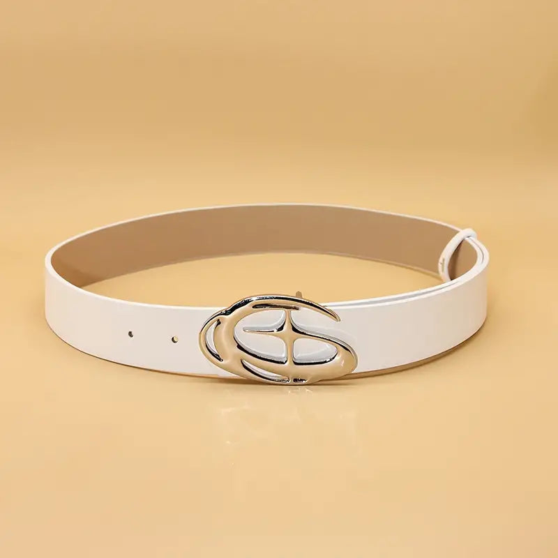 OVAL STAR BUCKLED BELT