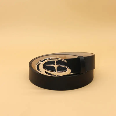 OVAL STAR BUCKLED BELT