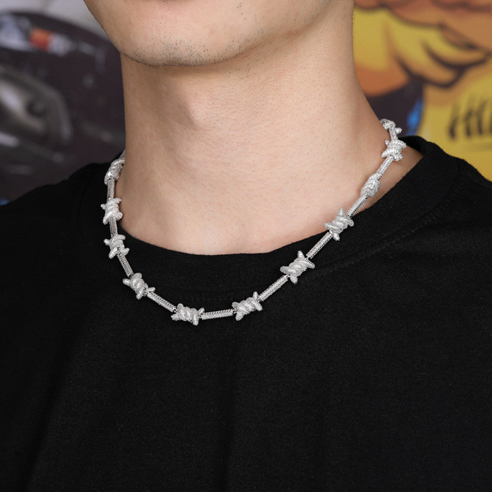 Limited edition Diamond Thorns necklace